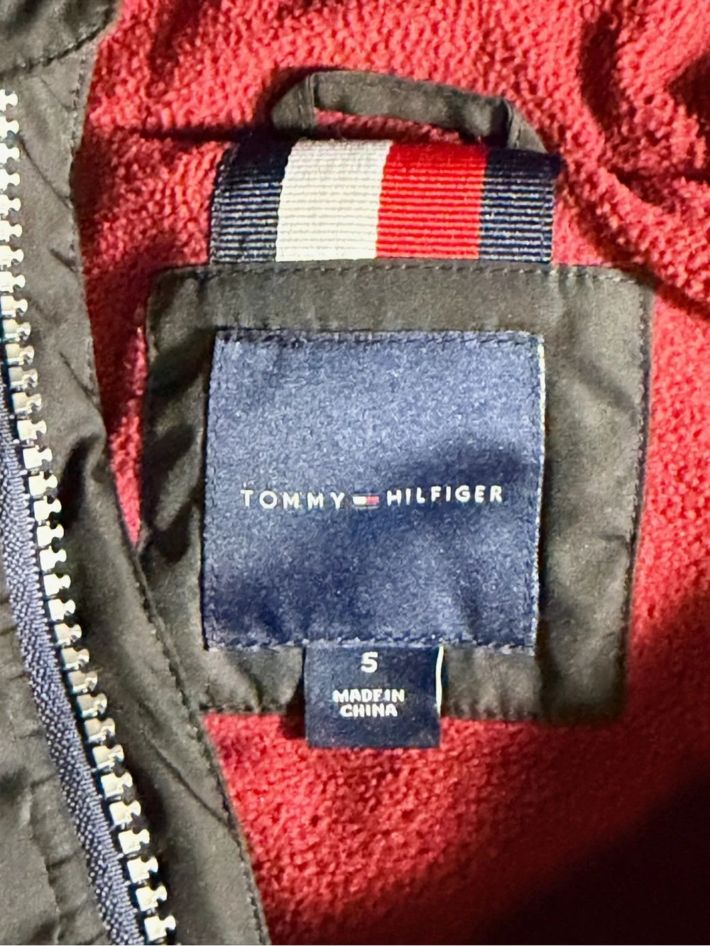 Tommy Hilfiger Boys Black Puffer Jacket Size 5 Fleece Lined Hooded Coat